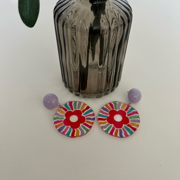 1970's Inspired Flower Dangle Earrings - Colorful Floral Retro Drop Earrings - Picture 9 of 13